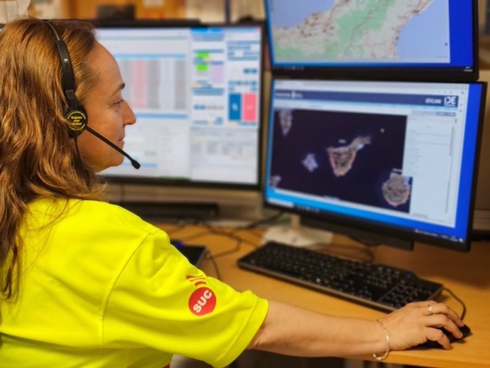 Archivo - Sala operativa del Centro Coordinador de Emergencias y Seguridad (Cecoes) 1-1-2