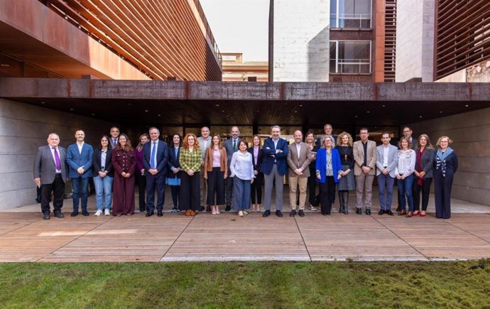 Castilla-La Mancha constituye la comisión que aprobará la Estrategia para el Desarrollo de las Especialidades de Enfermería.