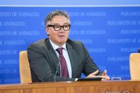 Vox pide a Moreno que negocie con Estados Unidos y que rechace la opción de China ante la imposición de los aranceles