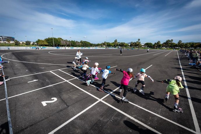 Nueva pista de patinaje en el distrito Carretera de Cádiz.