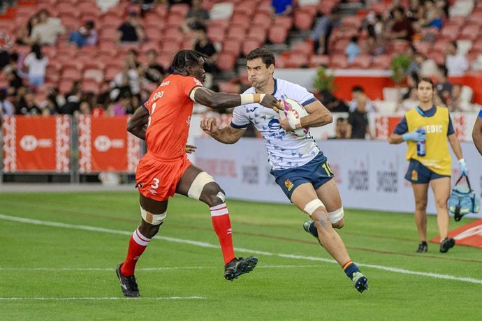 La selección española masculina de rugby seven ante Kenia en las Series Mundiales de Singapur