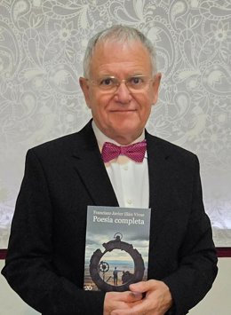 El poeta Francisco Javier Illán Vivas