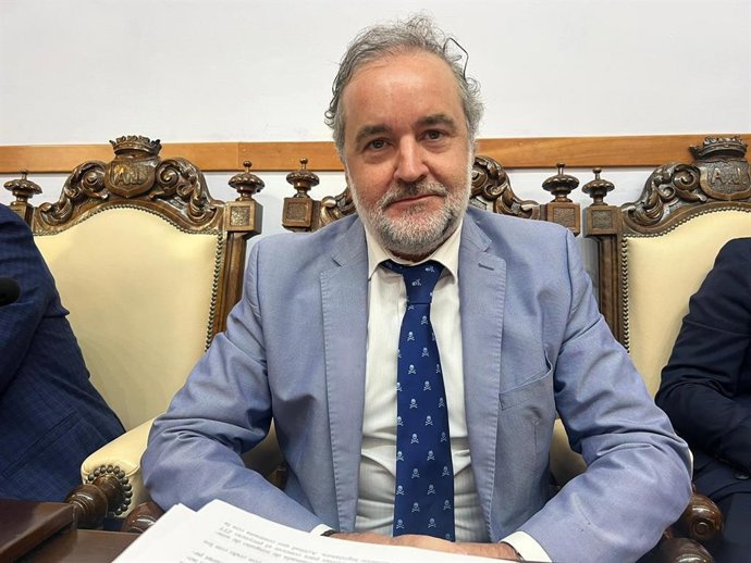 Archivo - El concejal socialista en el Ayuntamiento de Jaén Francisco Lechuga.