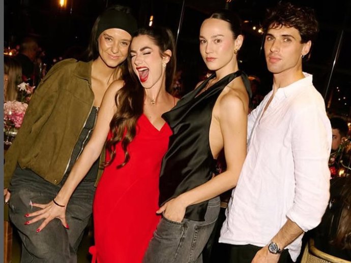 Lola Lolita ha celebrado su 23 cumpleaños por todo lo alto rodeada de rostros conocidos