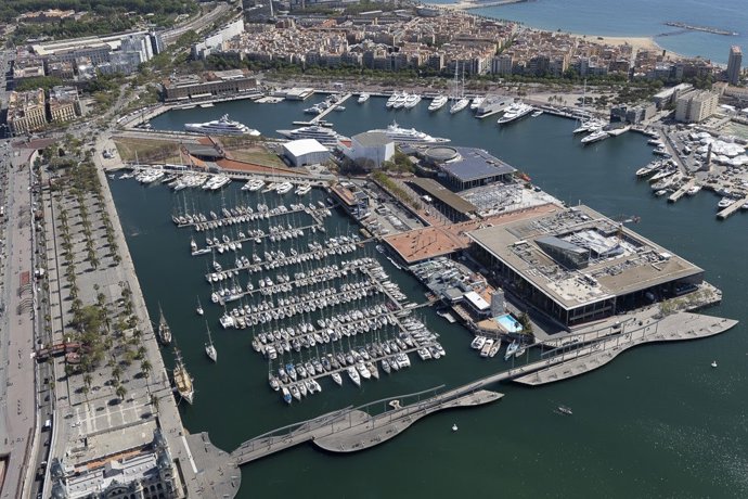 Imagen aérea del Port Vell.