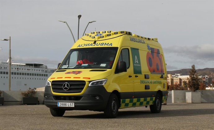 Archivo - Arquivo - Np 061 Testa um sistema para alertar os motoristas sobre a proximidade de um serviço de emergência móvel