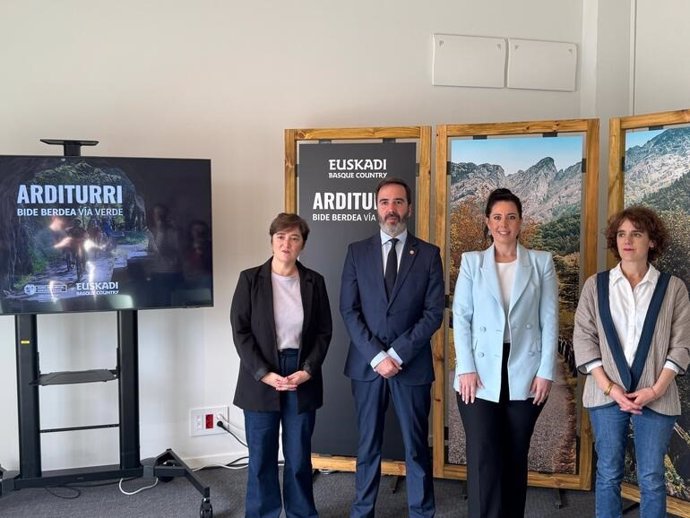 Presentación de la guía de la Vía Verde de Arditurri
