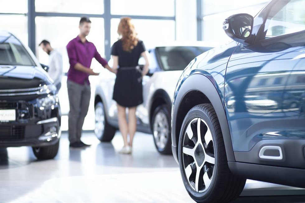 Archivo - La OCU advierte de préstamos para la compra de un coche de hasta un 15% de TAE en concesionarios y de clausulas abusivas. 