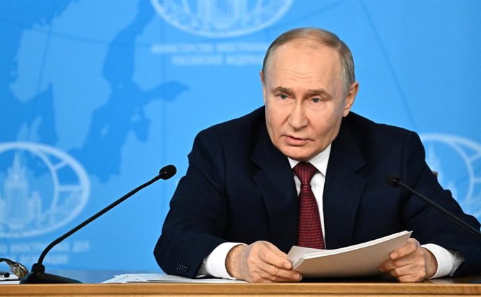 Archivo - Arquivo - O presidente russo Vladimir Putin em uma reunião em Moscou (arquivo)