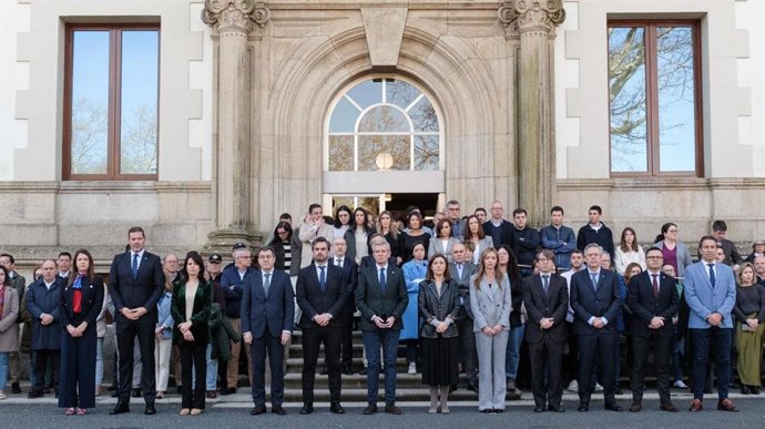 A Xunta realiza un minuto de silencio en recordo da vítima do Bolo