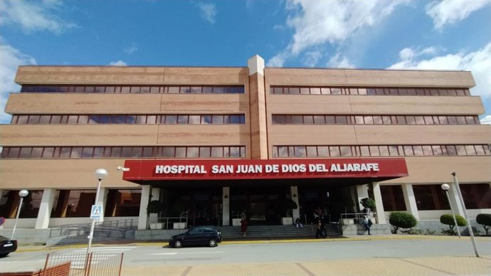 Vista exterior de la fachada del Hospital San Juan de Dios del Aljarafe.