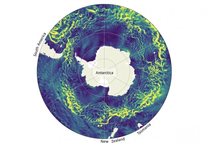 A Corrente Circumpolar Antártica é a corrente mais forte do planeta, composta de redemoinhos e jatos em escala fina que transportam água no sentido horário ao redor da Antártica.
