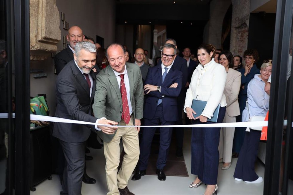 Turisme Comunitat Valenciana avanza hacia la sostenibilidad en el sector hotelero con el lanzamiento de la segunda 'habitación inteligente'