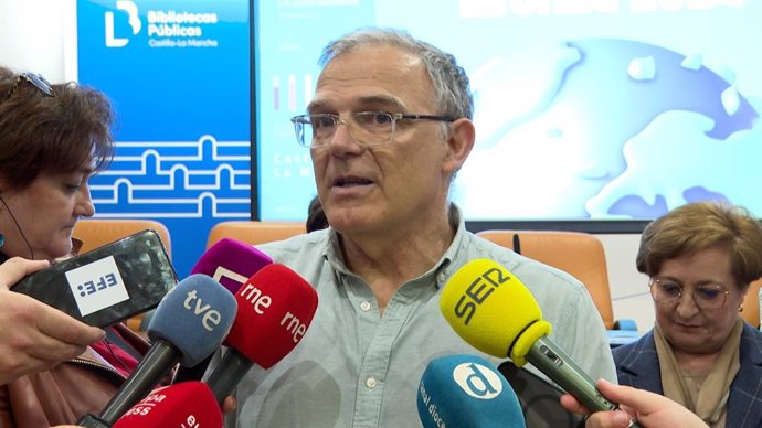 El responsable de Estudios e Investigación de Medicus Mundi, Carlos Mediano