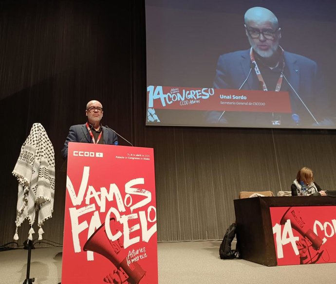 Intervención del secretariu xeneral de CCOO, Unai Sordo, nel 14 Congresu de CCOO d'Asturies, celebráu na cortil ferial xixonés 'Luis Adaro'.  