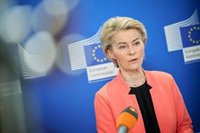 Von der Leyen ofrece a EEUU reducir a cero los aranceles sólo de los productos industriales
