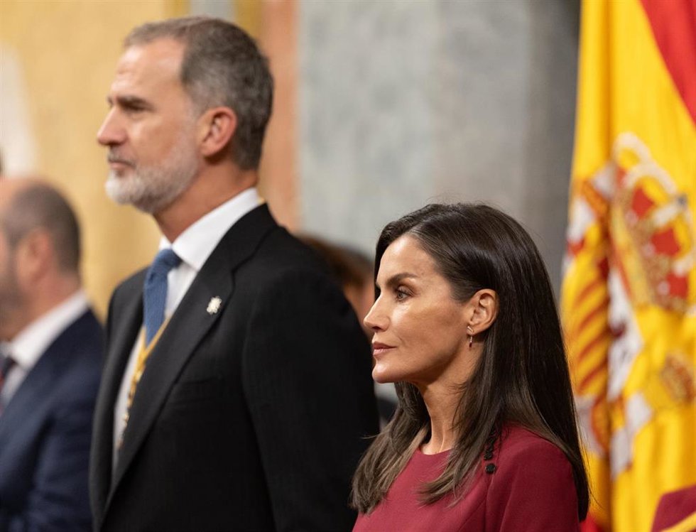 Archivo - El Rey Felipe VI y la Reina Letizia durante la Solemne Sesión de Apertura de las Cortes Generales de la XV Legislatura, en el Congreso de los Diputados, a 29 de noviembre de 2023, en Madrid (España).