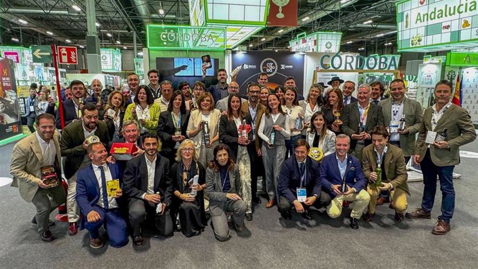 Inauguración del Salón Gourmets de Madrid, Feria de Alimentación y Bebidas de Calidad, con presencia del delegado de Desarrollo Económico, Promoción y Empleo de la Diputación de Córdoba, Félix Romero (centro).