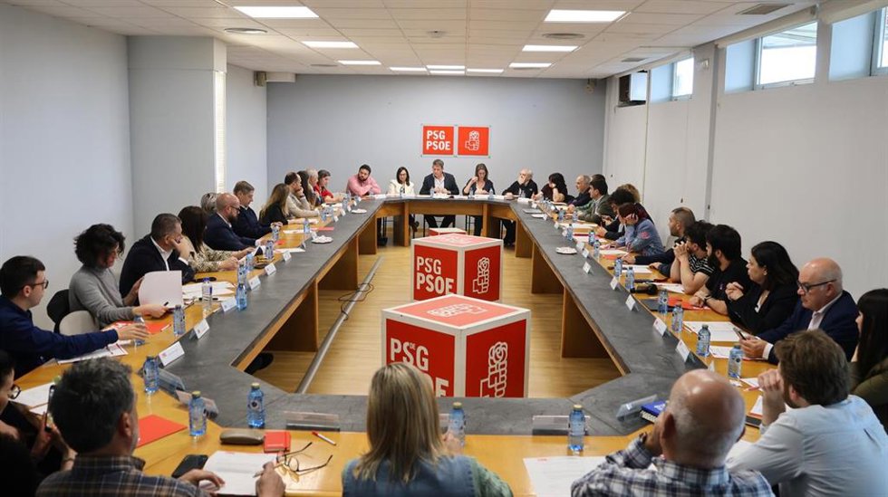 Executiva Nacional del PSdeG, dirigida por José Ramón Gómez Besteiro.