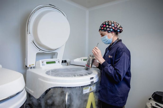 Tratamiento de Vitrificación de óvulos en Equipo Juana Crespo