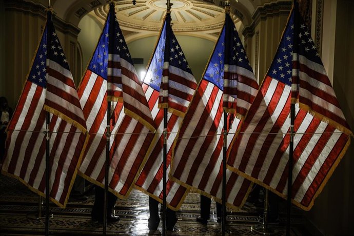 Archivo - Banderas estadounidenses