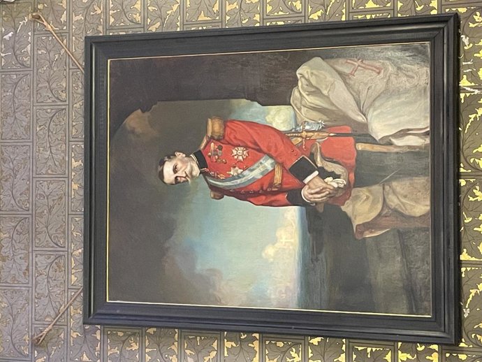 El palacio de Sobrellano exhibe el retrato de Claudio López Bru del pintor Álvarez de Sotomayor