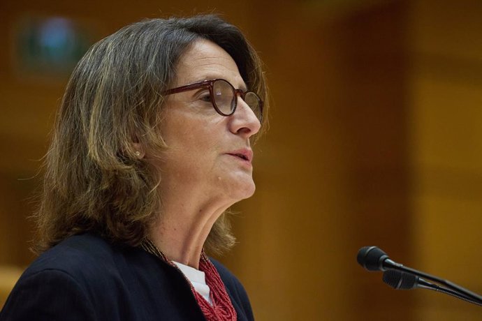 Archivo - La vicepresidenta tercera y ministra para la Transición Ecológica y el Reto Demográfico, Teresa Ribera, durante su comparecencia en el pleno del Senado para ofrecer sus explicaciones sobre la gestión de las inundaciones producidas por la DANA el