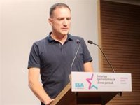 Lakuntza cree que, ante la situación "adversa" en Bridgestone, "lo que queda es pelear" para la retira del ERE