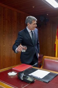 El Gobierno valora la disposición de la Junta a colaborar en el "objetivo compartido" de defender sectores de aranceles