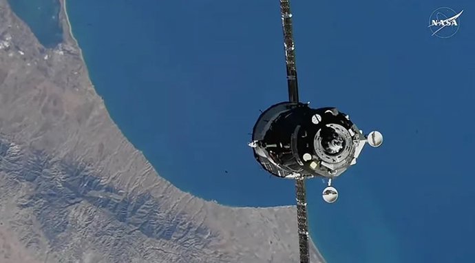 Soyuz MS-27 na aproximação da ISS