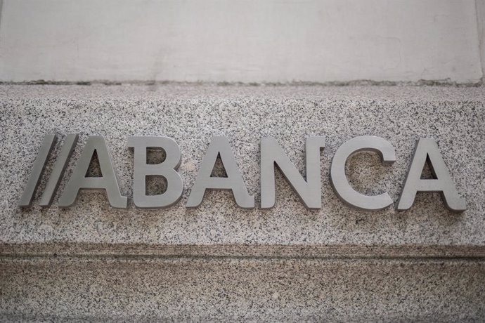 Archivo - Una de las oficinas de Abanca, a 6 de junio de 2024, en Madrid (España). 