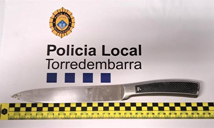 El agresor llevaba un gabinete de grandes dimensiones