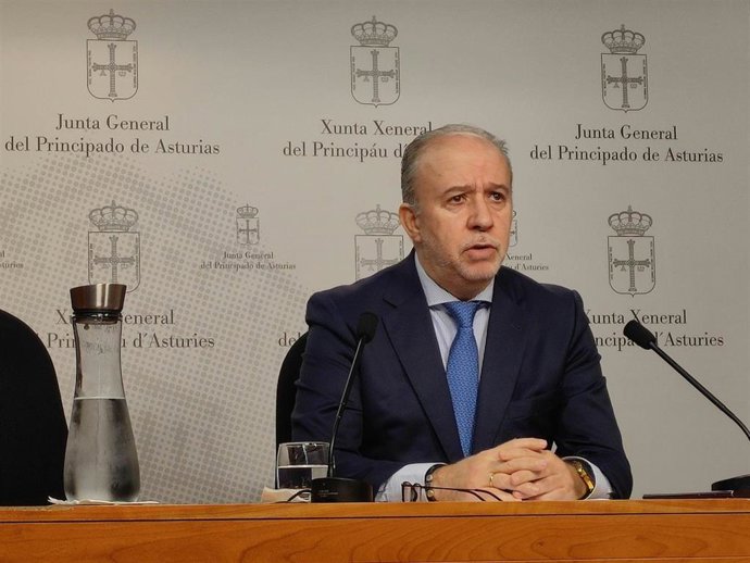 Archivo - El diputado de Vox en la Junta General, Gonzalo Centeno