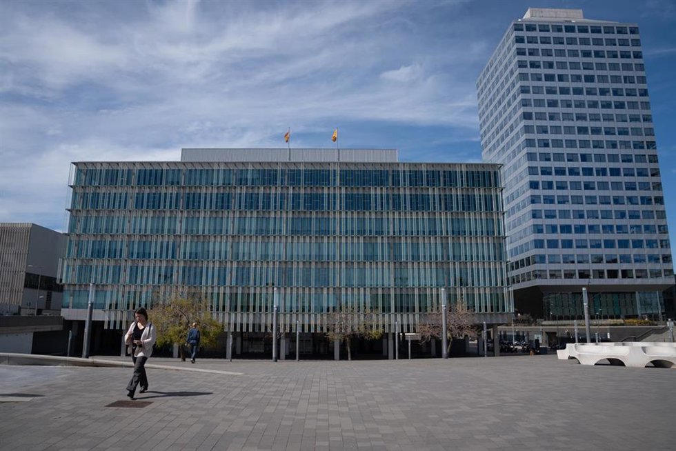 Archivo - Fachada del Distrito Administrativo de la Generalitat, a 2 de abril de 2024, en Barcelona, Catalunya (España).