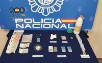 Dos detenidos y desmantelado un narcopiso en el distrito Centro