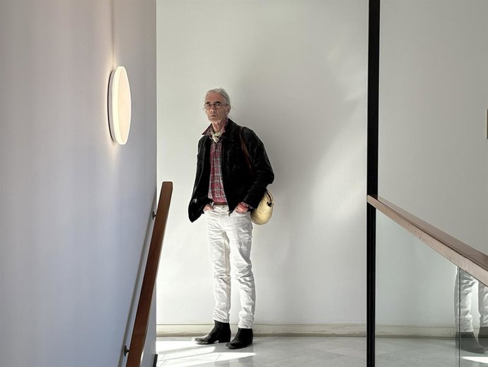 El poeta Enric Casasses