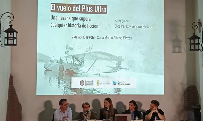 Presentación en Palos de la Frontera de presentación del proyecto cinematográfico 'El Vuelo del Plus Ultra, una hazaña que supera cualquier historia de ficción'.