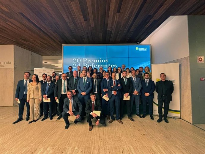 Los empleados premiados en la VIII edición de los Premios Referentes de Ence.