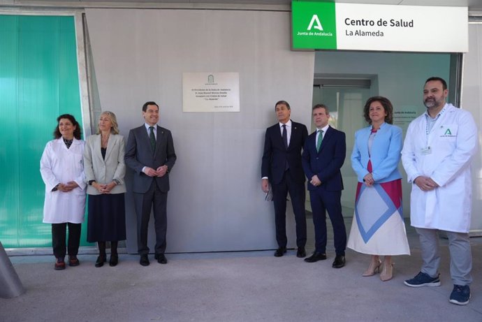 Inauguración del centro de Salud La Alameda.