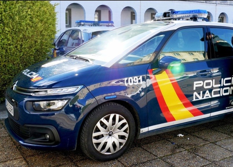 Archivo - Vehículo de la Policía Nacional. 