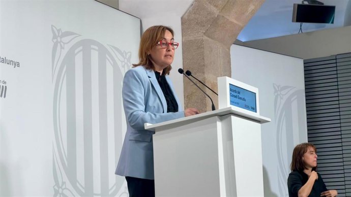 La consellera de Territorio, Vivienda y Transición Ecológica y portavoz de la Generalitat, Sílvia Paneque, en una rueda de prensa tras el Consell Executiu