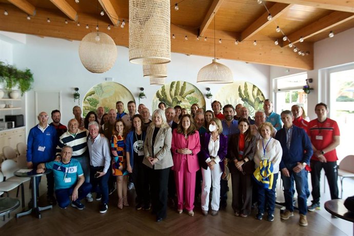 La consejera de Educación en el encuentro con directores de Residencias Escolares Andaluzas.