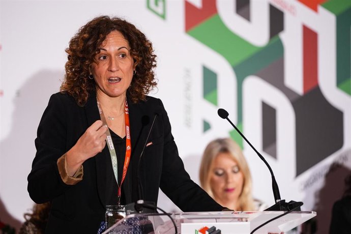 La secretaria general de CCOO en Andalucía, Nuria López, durante la inauguración del XV Congreso de CCOO Sevilla en el Hotel Los Lebreros, a 18 de marzo de 2025 en Sevilla (Andalucía, España).
