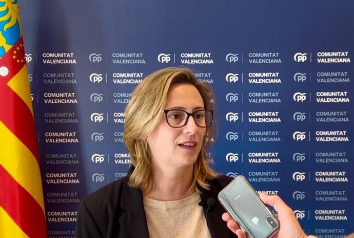 Archivo - La síndica adjunta del PP en Les Corts, Laura Chuliá