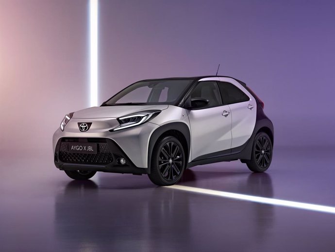 Archivo - Toyota Aygo X Cross