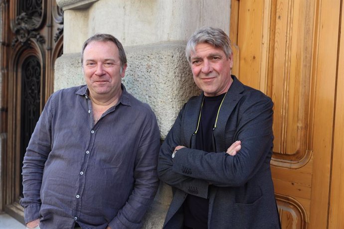 El director del Temporada Alta, Narcís Puig, i l'actor Pere Arquillué