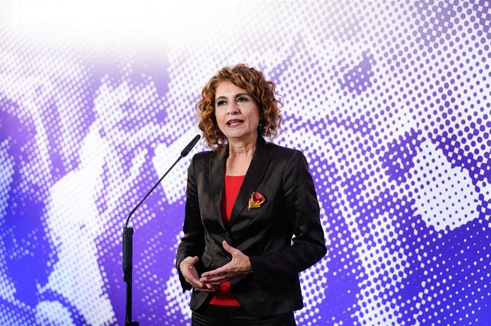 La secretaria general del PSOE-A y vicepresidenta primera del Gobierno y ministra de Hacienda, María Jesús Montero, en un acto reciente del Ejecutivo central en Granada