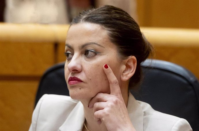 La ministra de Juventud e Infancia, Sira Rego, durante una sesión de control en el Senado, a 8 de abril de 2025, en Madrid (España).