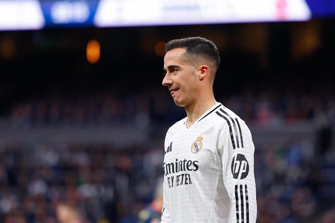 Archivo - Lucas Vázquez, en un partido con el Real Madrid.