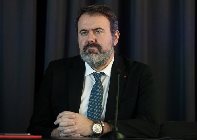 Archivo - Arquivo - O Secretário de Estado da Infância e da Juventude, Rubén Pérez Correa, durante o encerramento da Assembleia da Plataforma das Crianças, no Círculo de Bellas Artes, em 14 de dezembro de 2023, em Madri (Espanha). A Assembleia da Platafor